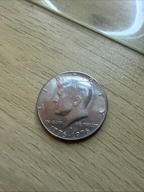 Kennedy Half Dollar 1976 Bicentennial Coin - Copper-Nickel Finish